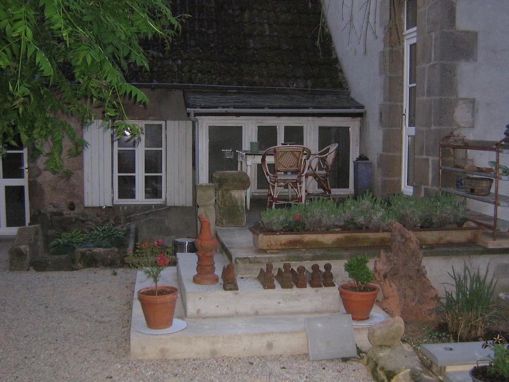 Avec Plaisir Acomodação com café da manhã Saint-Plaisir Exterior foto